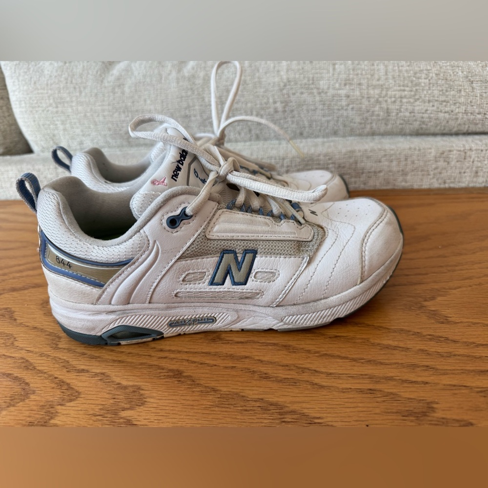 New Balance Women's Size 7.5B 844 Breast Cancer Awareness White Sneakers Shoes